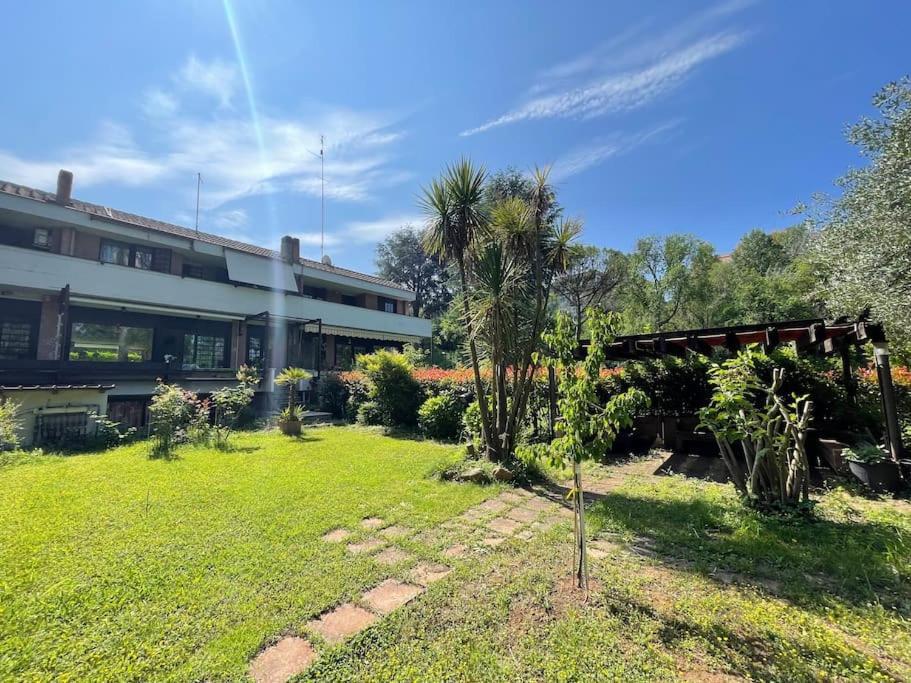 La Dolce - A Tropical Garden In * Roma